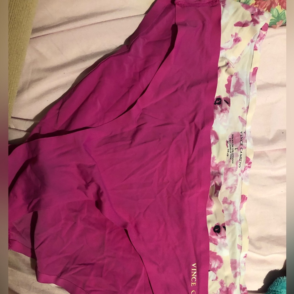 2 pr Vince Camuto Sz Lg bikini NWOT